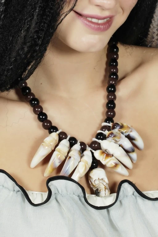 Ketting Voodoo Met Tanden En Doodskop